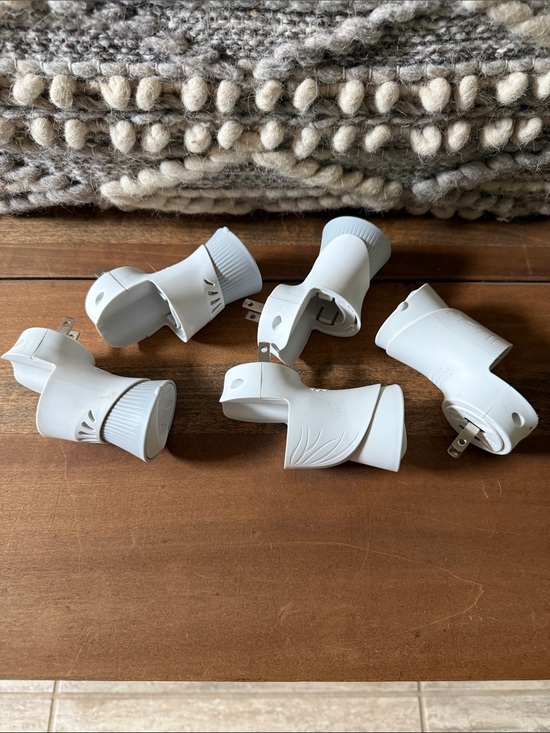 Air Wick Other - Plug-In Air-Wick Gray/White